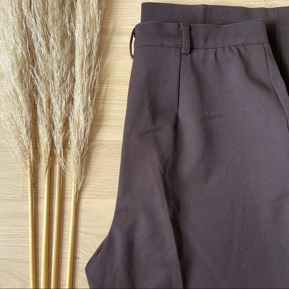 Elegant Black Women's Pants - Picture 6 of 8